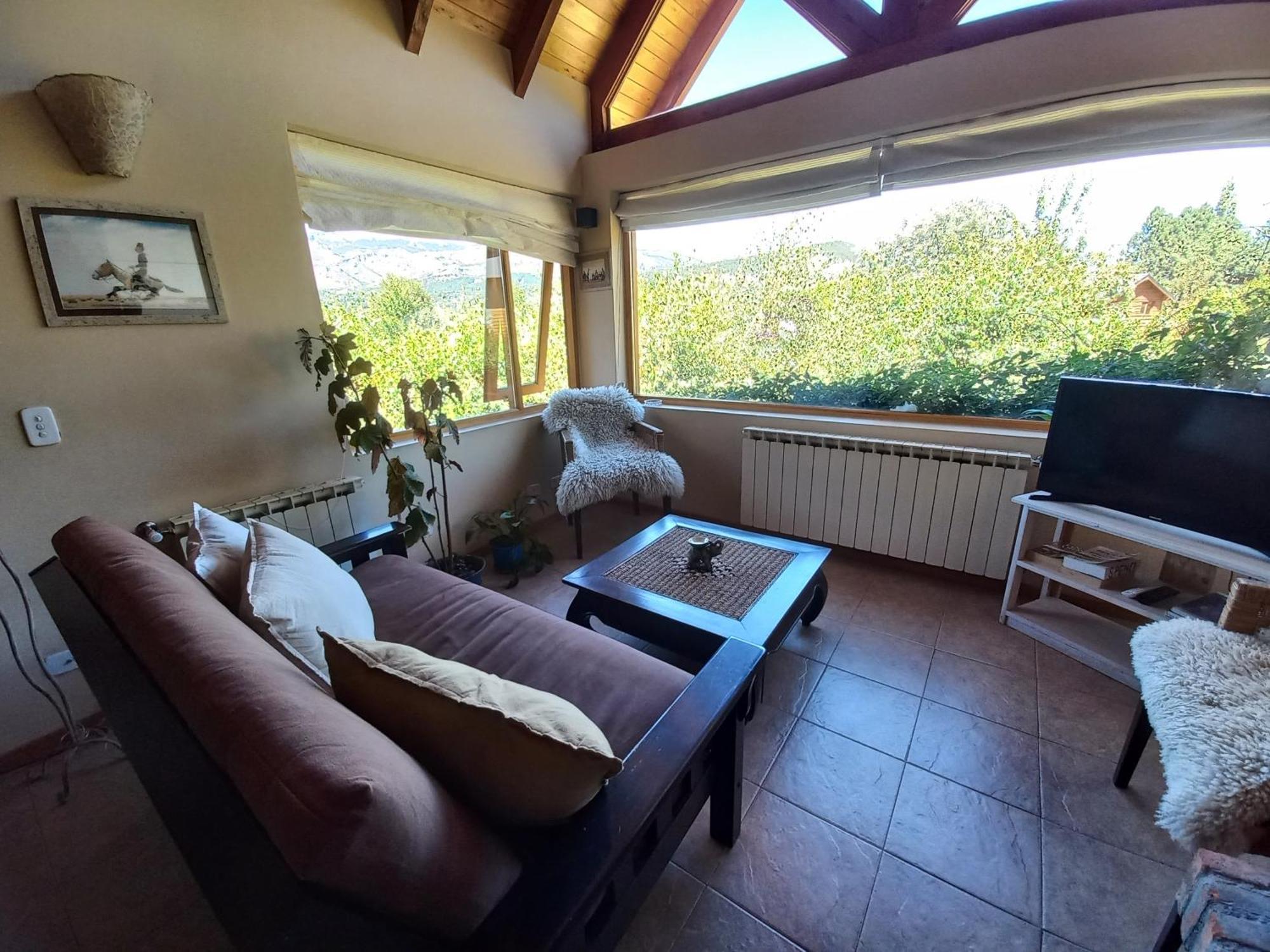 Apartment Tranquera's House